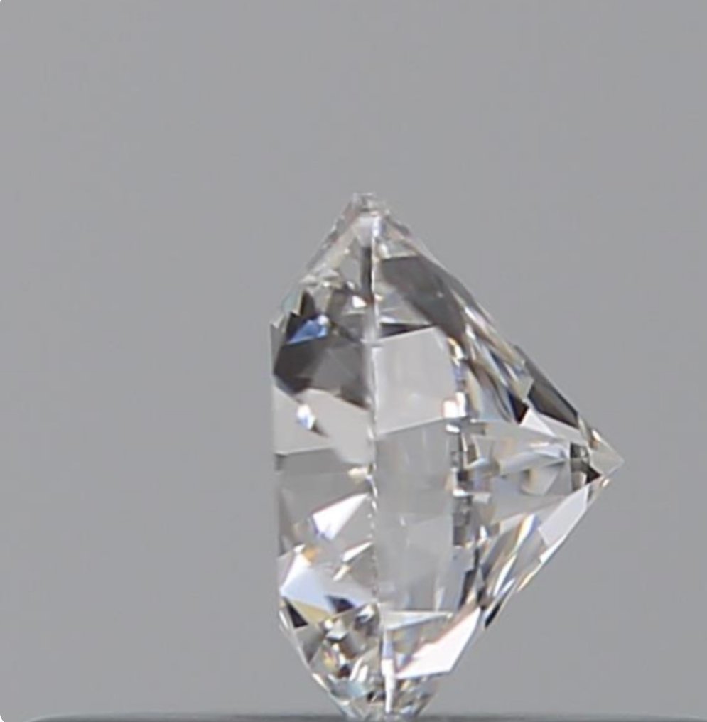 1 pcs Diamant  (Natural)  - 0.55 ct - Rund - D (färglös) - VVS2 - Gemological Institute of America (GIA) - Ex Ex Ex Inget, Typ IIa #1.2