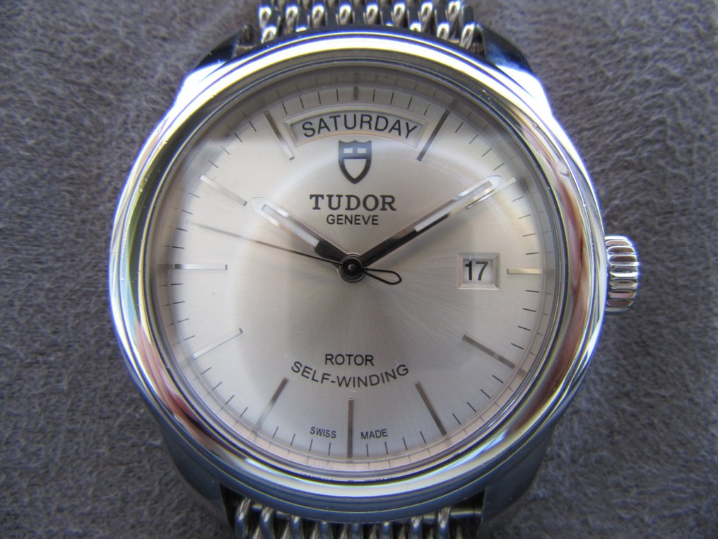 Tudor - Geneve Glamour Rotor Self Winding Day Date Oversize XL -  Men - Ref. 56003 - Hombre - 2011 - actualidad #3.2