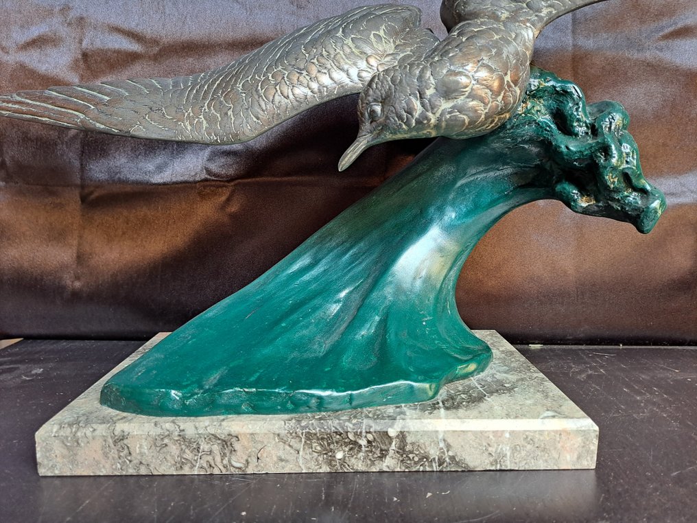 H. LECHESNE - Sculpture, mouette sur la vague - 42 cm - Marble, Spelter #2.1