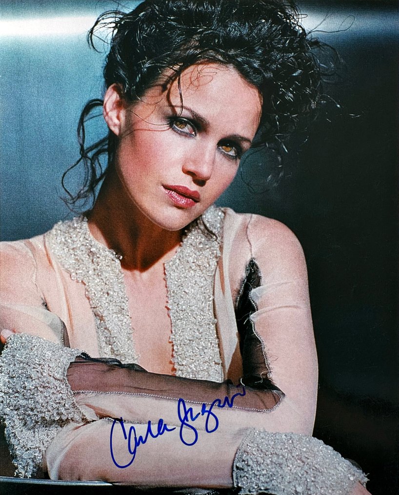 Carla Gugino - Authentic Signed Photo - Hollywood Elegance - Autograph with COA #1.1