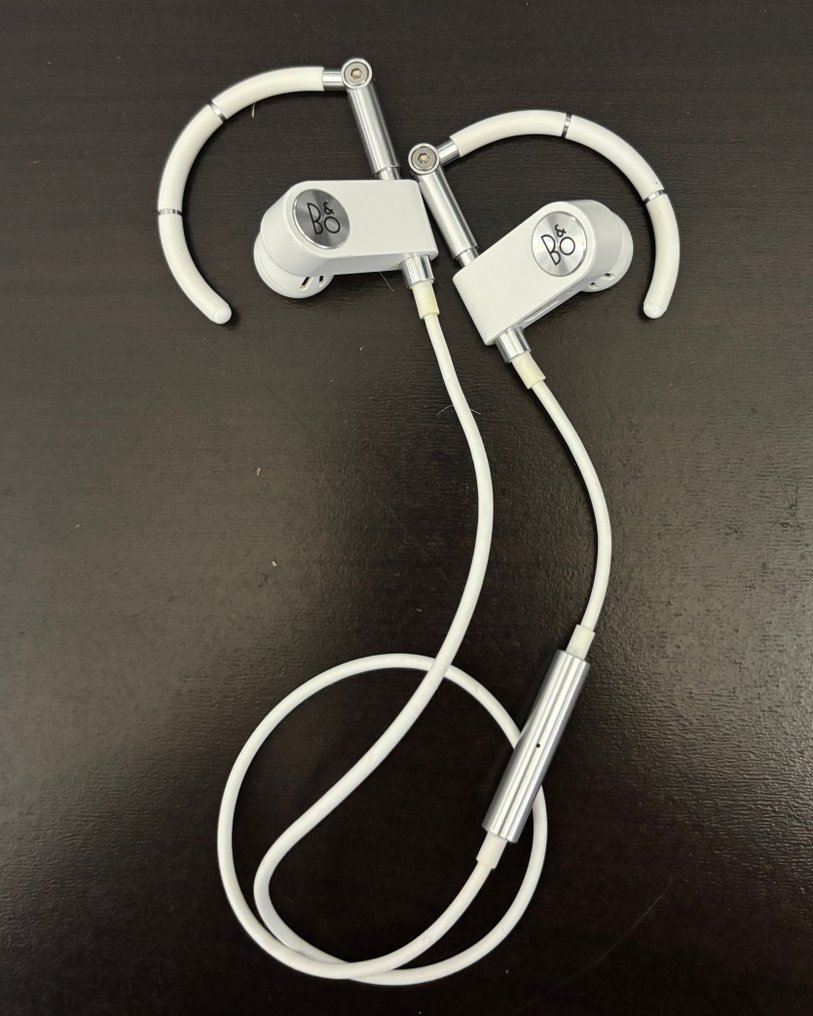 Bang & Olufsen - BeoPlay Earset - white - Headphone #3.1