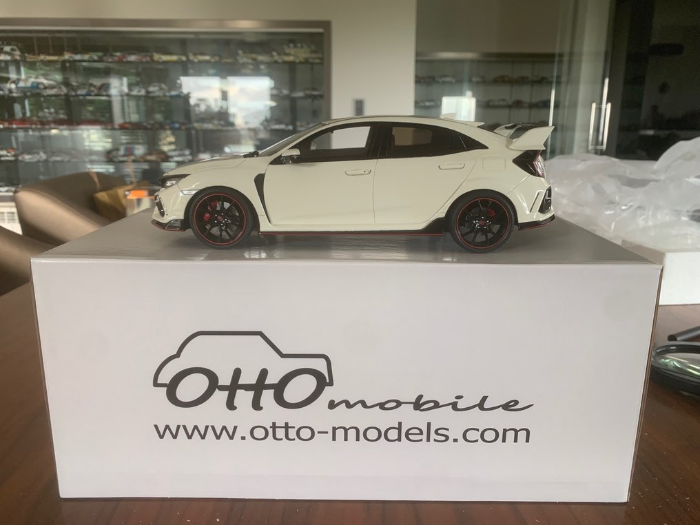 Otto Mobile 1:18 - Modellbil - HONDA CIVIC TYPE-R GT (FK8) #1.1