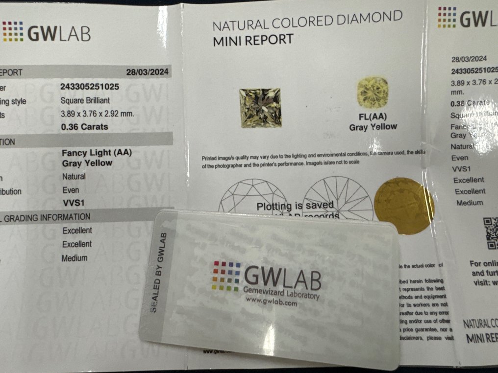 Sem preço de reserva - 1 pcs Diamante  (Colorido natural)  - 0.36 ct - Fancy light Cinzento Amarelo - VVS1 - Gemewizard Gemological Laboratory (GWLab) #3.1