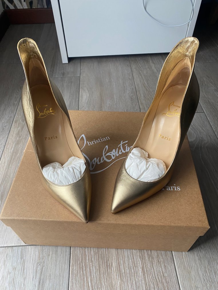 Christian Louboutin - High heels shoes - Size: Shoes / EU 38.5 #1.1