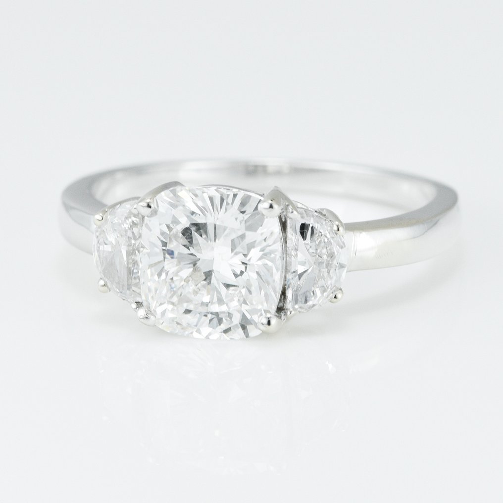 Ring - 14 karat Hvidguld -  2.43ct. tw. Diamant  (Laboratoriedyrket) - Diamant #3.1