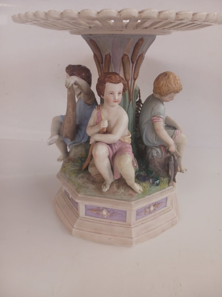 Sitzendorf - Άγαλμα, Centrotavola bisquet con statuine - 28 cm - μπισκότο πορσελάνη #1.2