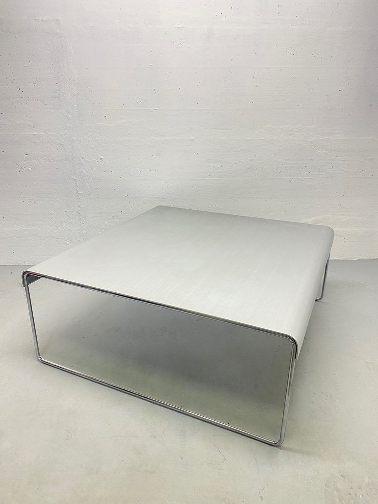 Cassina - Piero Lissoni - Centre de table - Zapper - Aluminium, Métal #1.1