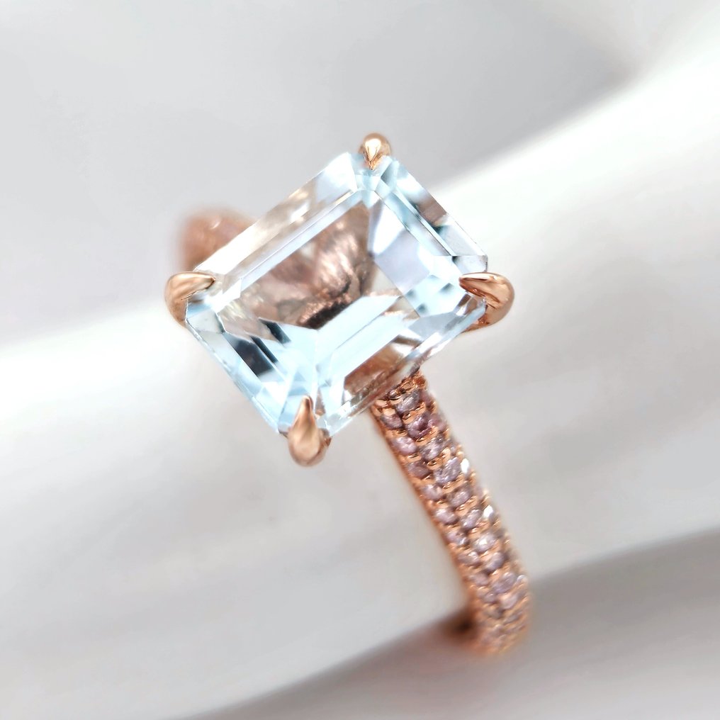 2.60 ct Light Blue Aquamarine & 0.82 ct Light Pink Diamond Ring - 2.84 gr - Ring - 14 karat Rosegull Akvamarin #1.1