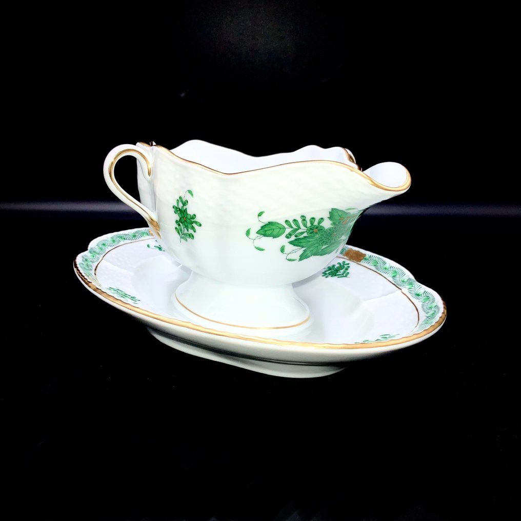 Herend - Large Gravy Boat with Stand (25 cm) - "Chinese Apponyi Green" - Såssnipa - Handmålat porslin #2.1