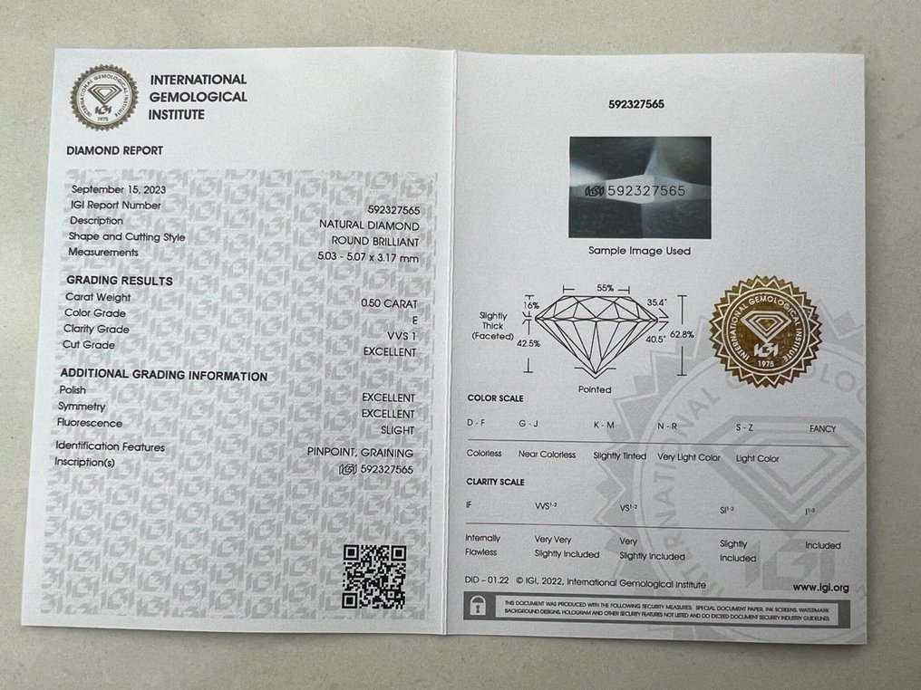 Diamante  (Naturale)  - 0.50 ct - Rotondo - E - VVS1 - International Gemological Institute (IGI) #2.1