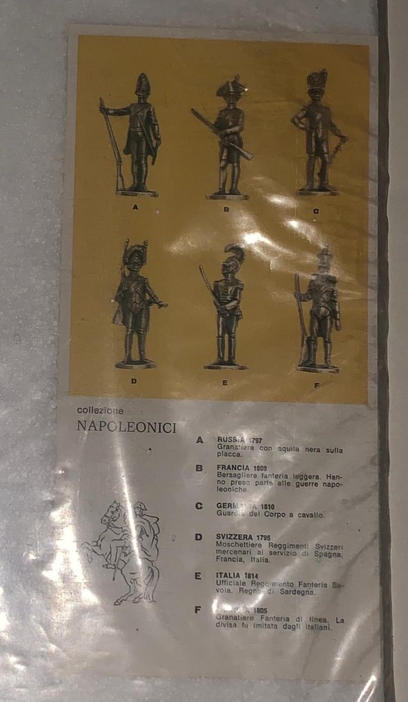 Kinder Ferrero - Zabawkowy żołnierzyk Kinder metallo: 6x Samurai, 6x Napoleonici, 6x Vikinghi, 6x Armature, 6x Romani, 6x Coloniali. #1.2