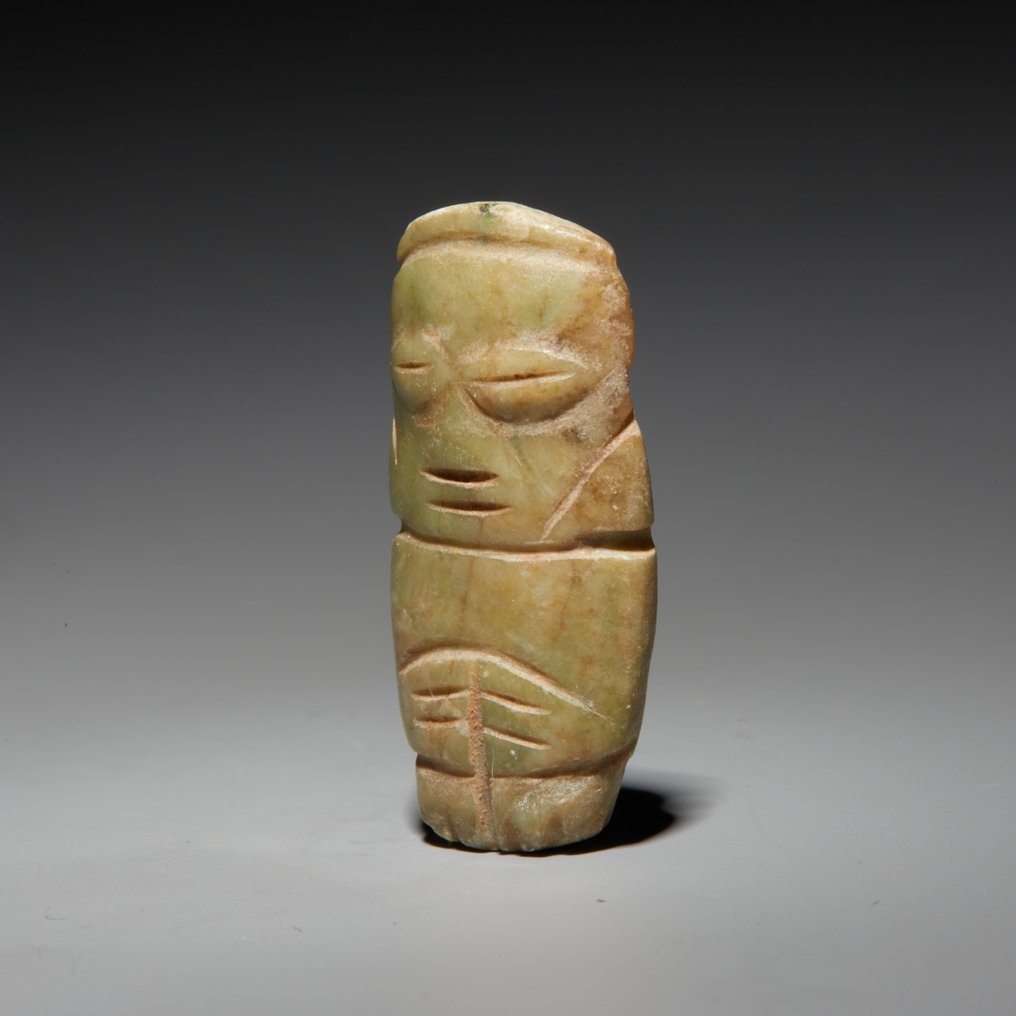 Mixteca,墨西哥 Jade 人形吊坠。公元800年至1200年。高3.1厘米。西班牙进口许可证。曾展出于New Trier博物馆。 #1.0