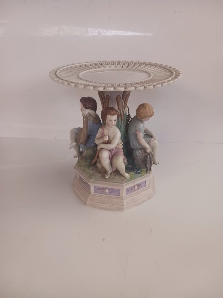 Sitzendorf - Statue, Centrotavola bisquet con statuine - 28 cm - porcelaine biscuitée #2.1