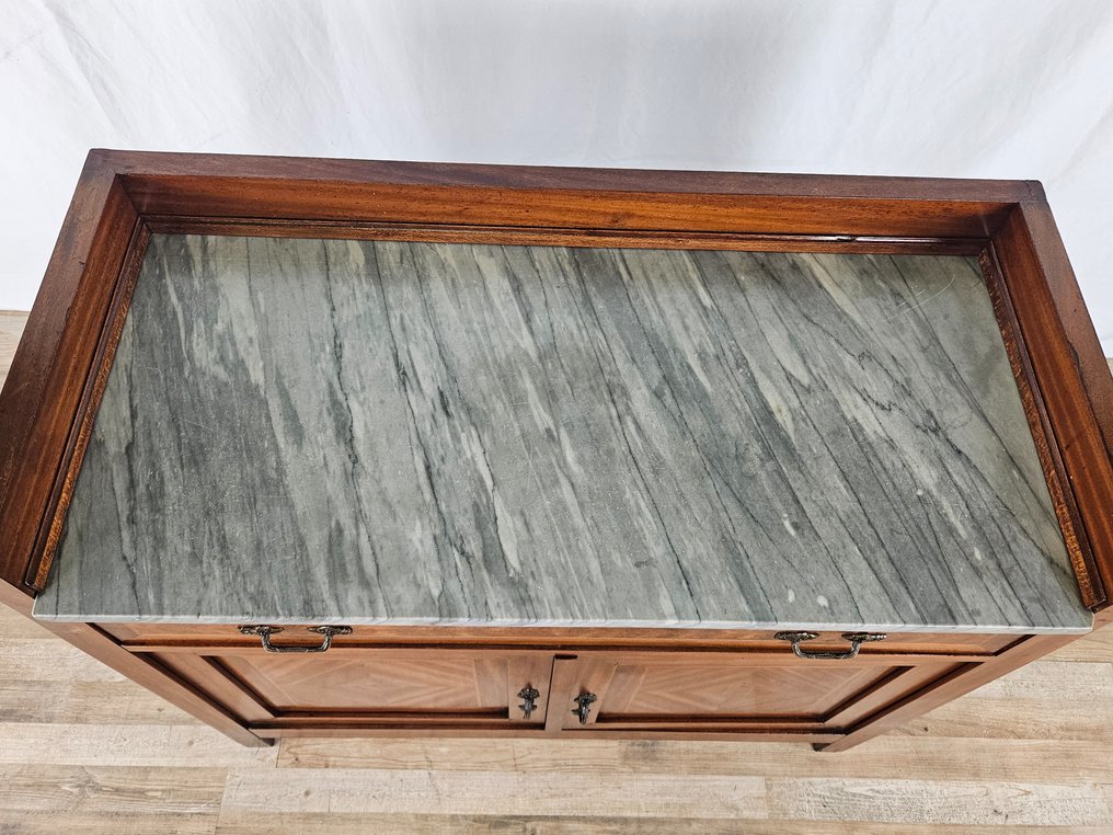 Credenza - Pähkinäpuinen jugend-kaappipöytä, jossa marmorinen kansi - Pähkinä #3.2