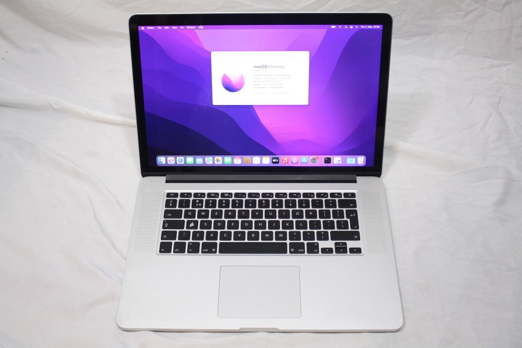 Apple MacBook Pro 15 inch Retina (Mid 2015) - Intel QuadCore i7 2.5hz CPU - 16GB RAM - 1TB SSD - 膝上型電腦 - 帶充電器 - 運行 macOS Monterey #1.1
