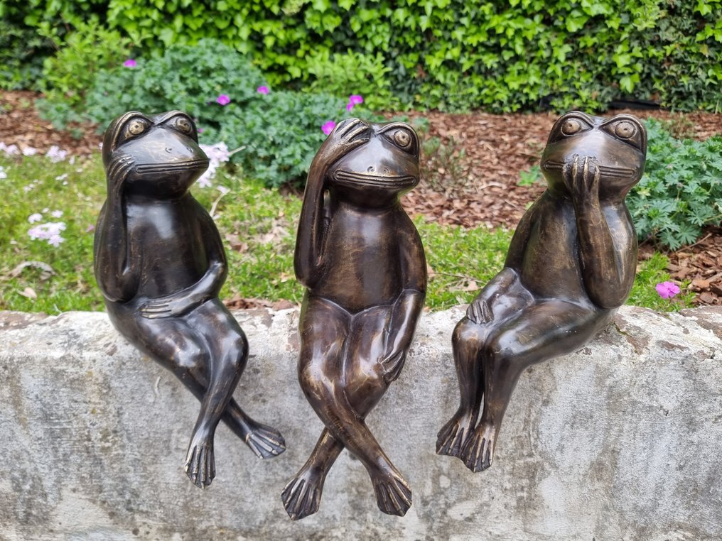 Figurine - A set of 3 jolly frogs (3) - Bronze #1.1