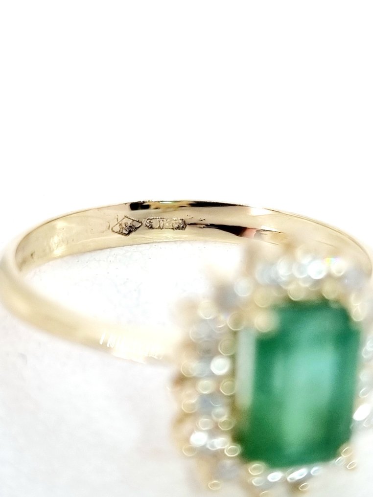 Ring - 14 kt Gult guld Smaragd - Diamant #2.1