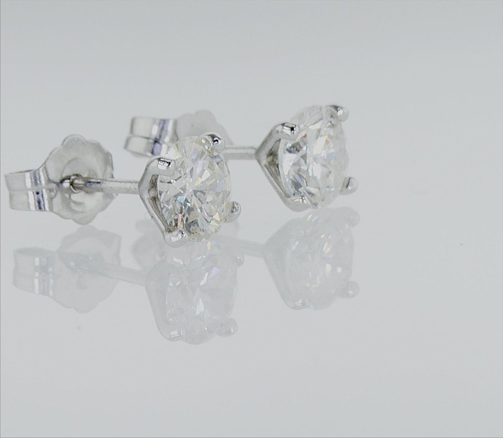 Earrings - 14 kt. White gold -  1.13ct. tw. Diamond  (Natural) #3.2
