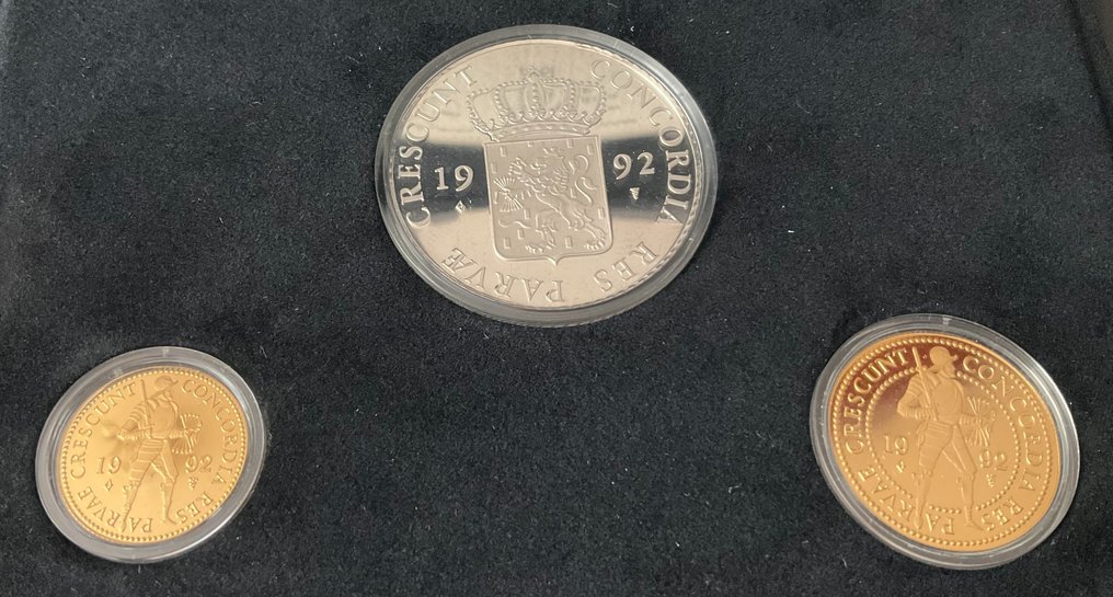 Netherlands. Zilveren, Gouden Dukaat 1992 Muntenset uitgegeven door 'S Rijks Munt bestaande uit 3 munten #2.1