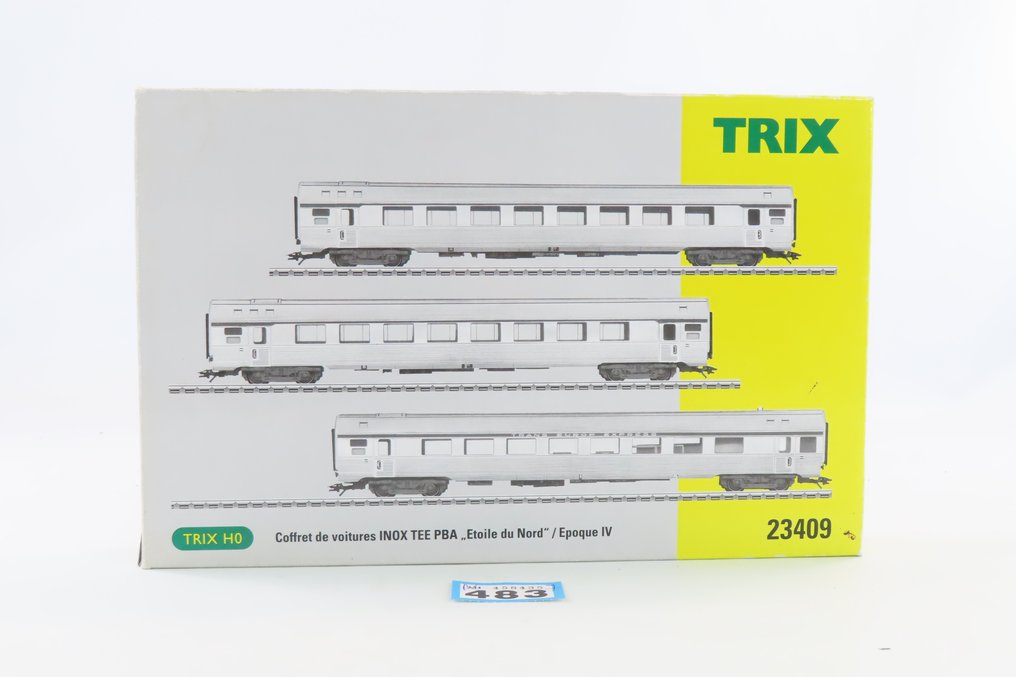 Trix H0 - 23409 - Model train passenger carriage set (1) - 3-piece carriage set INOX "Etoile du Nord" Trans Europ Express - SNCF #2.1