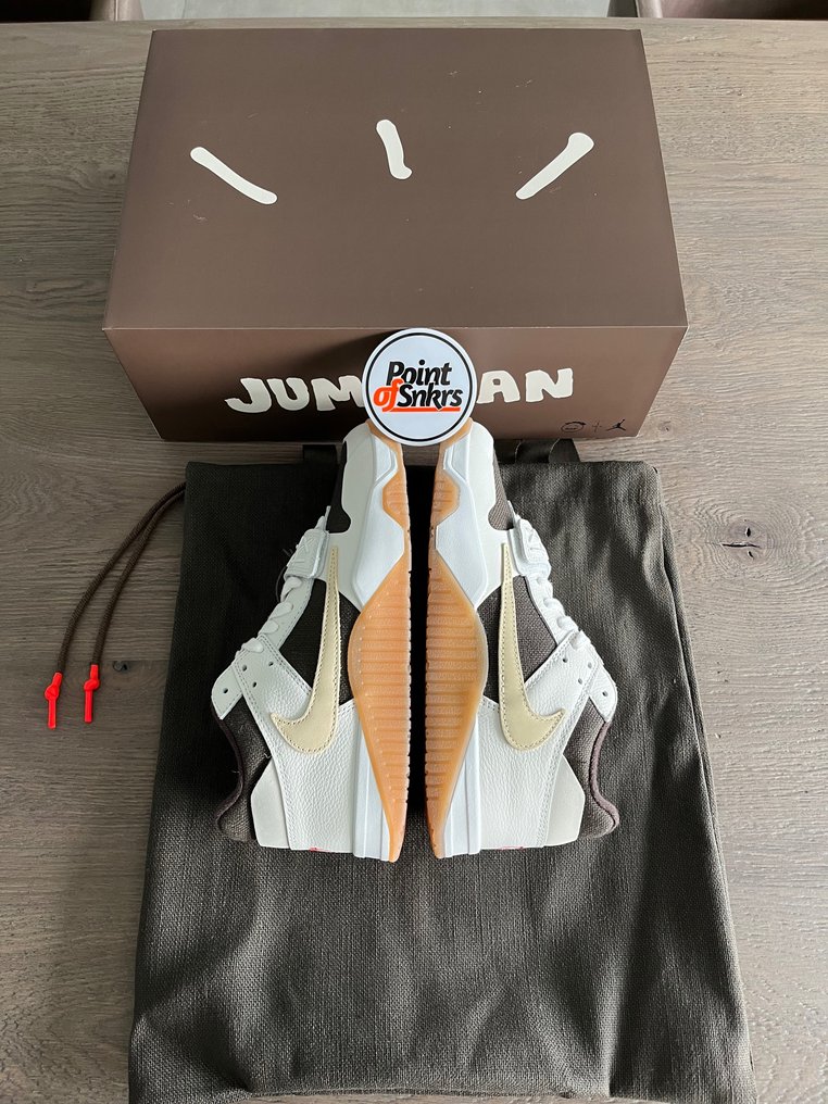 Air Jordan - Low Sneaker - Größe: Shoes / EU 42.5, US 9 #1.2