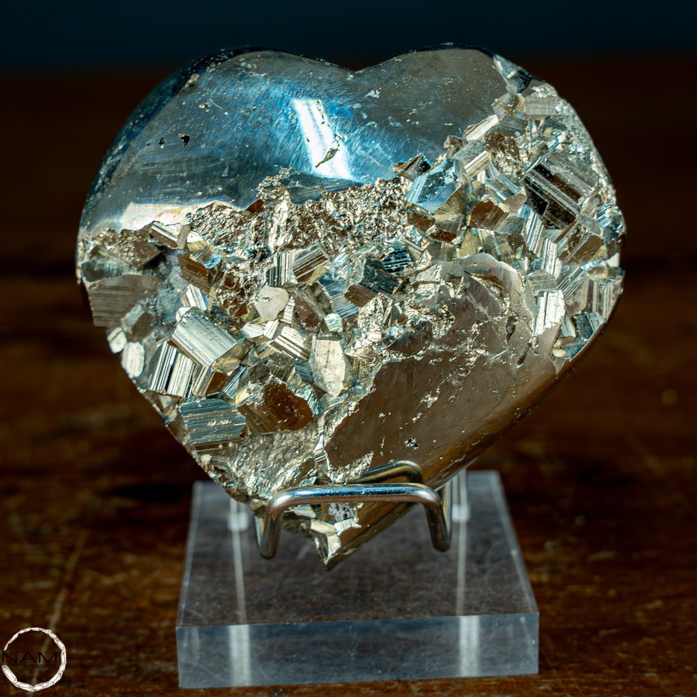 Rare Natural Golden Cube Crystal Pyrite Heart- 501.27 g #1.2