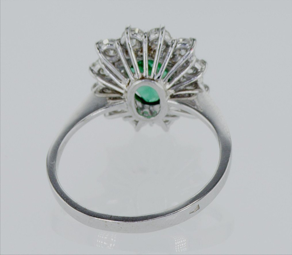 14 karat Hvidguld - Ring - 1.22 ct Smaragd - Diamanter #3.1