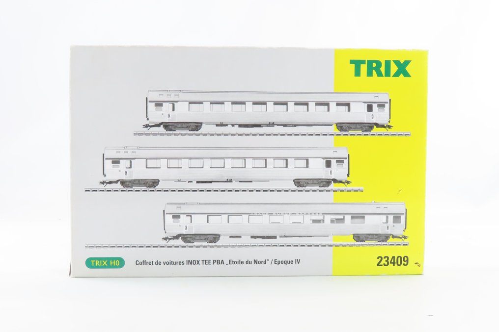 Trix H0 - 23409 - Model train passenger carriage set (1) - 3-piece carriage set INOX "Etoile du Nord" Trans Europ Express - SNCF #3.1