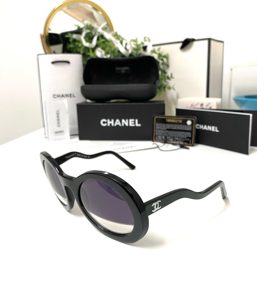 Chanel - S5018 - Lunettes de soleil #1.1