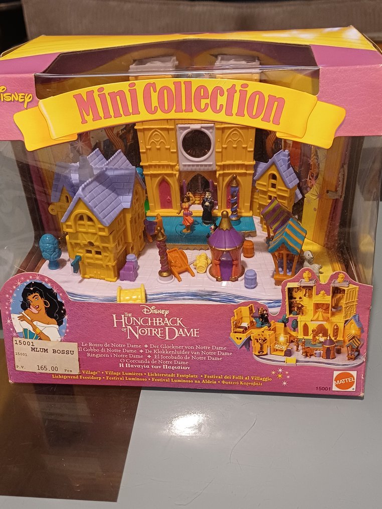 Mattel  - Carro de brincar Polly Pocket Disney Castle 1997 Notre Dame - 1990-2000 - China #1.1