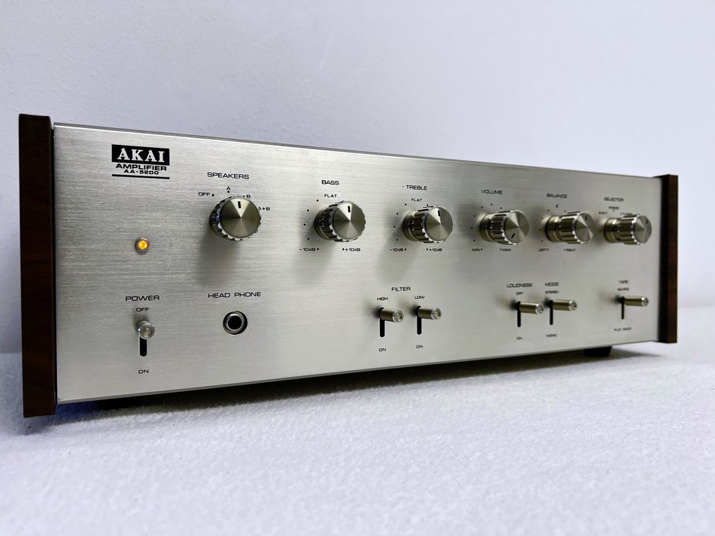 Akai AA5200 Solid state integrated amplifier Catawiki
