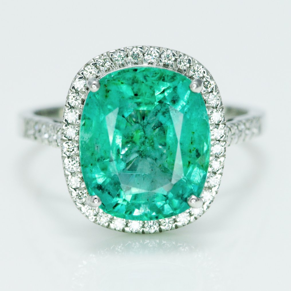 Ring Platina -  5.30ct. tw. Smaragd - Diamant - Emerald Halo ring #1.2