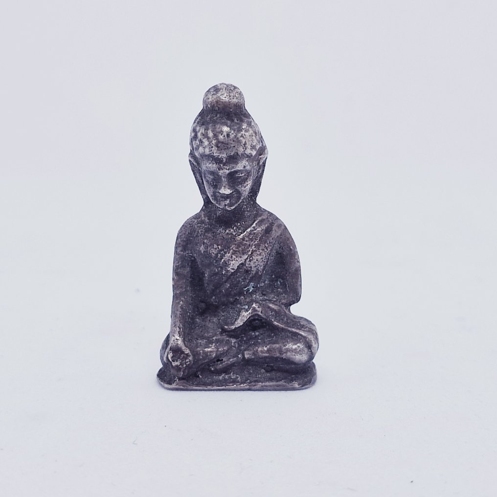 Gandhara Silber (97,18 %) Sitzender Buddha, reisende Votivstatue - 38 mm #1.2