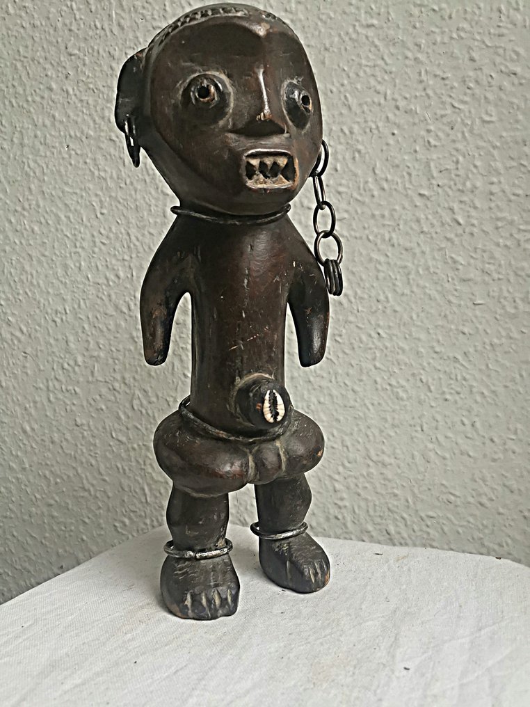 Statue(n) (1) - Holz, Messing und Kaurischnecken - Zande - Kongo DRK  #2.1