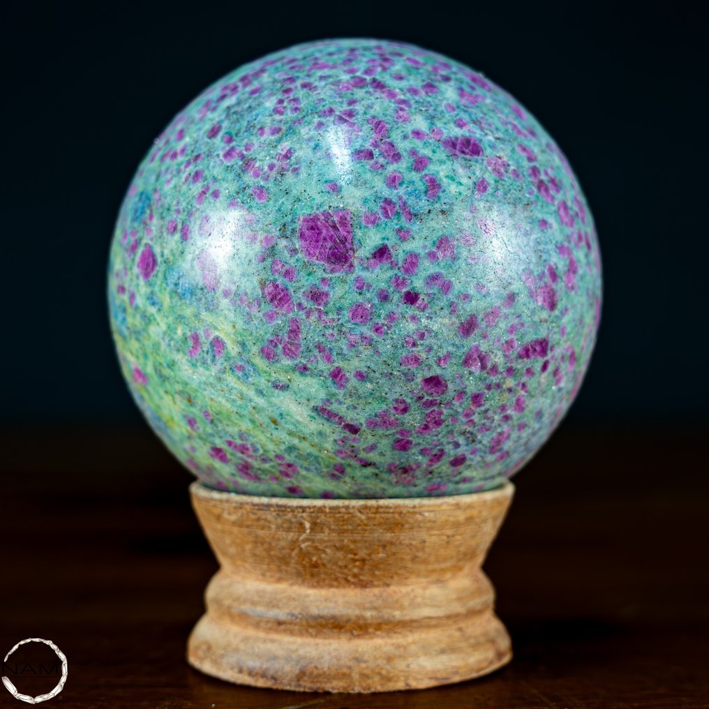 Rubí natural muy raro en esfera de cristal de cianita y fucsita , Myanmar, Sin calefacción- 488.45 g #1.2