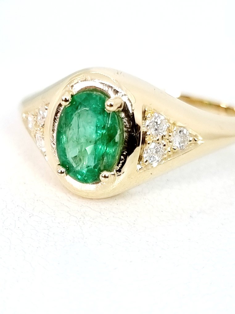 Ring - 14 kt. Yellow gold Emerald - Diamond #1.2