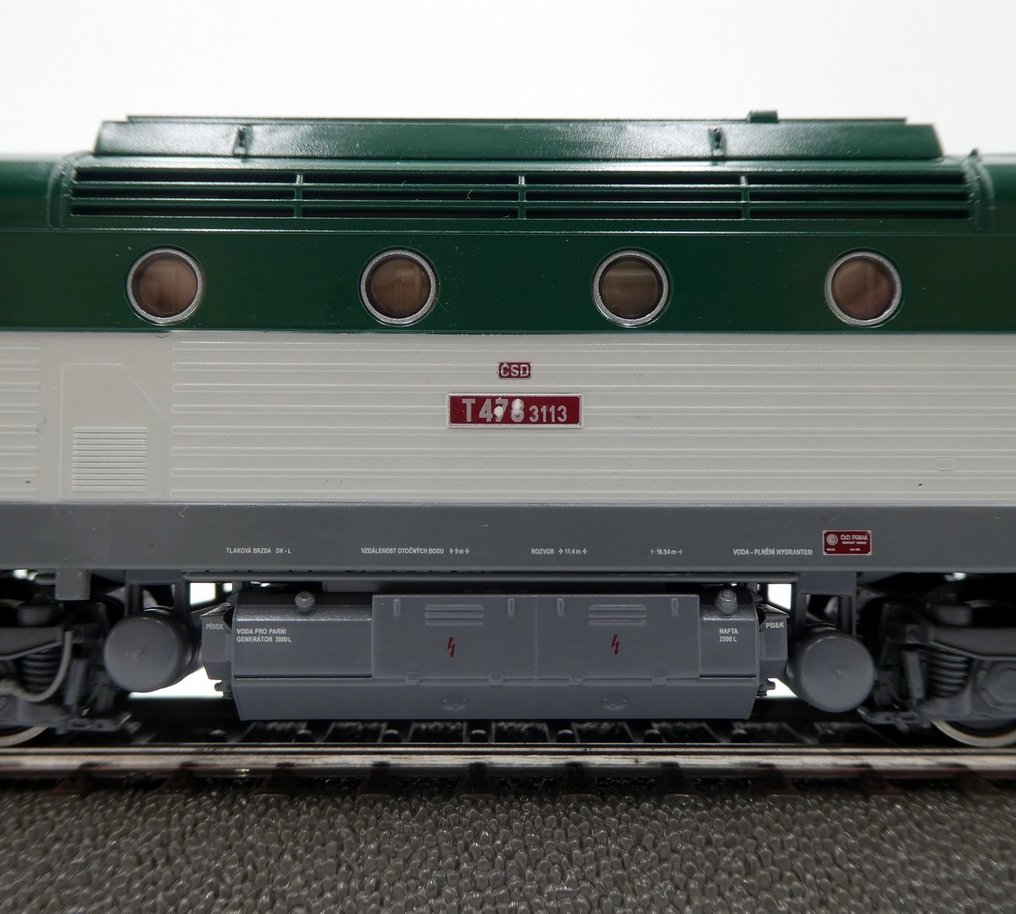 Roco H0 - 62925 - Diesel lokomotiv (1) - T478.3113 - Era IV - CSD #3.1