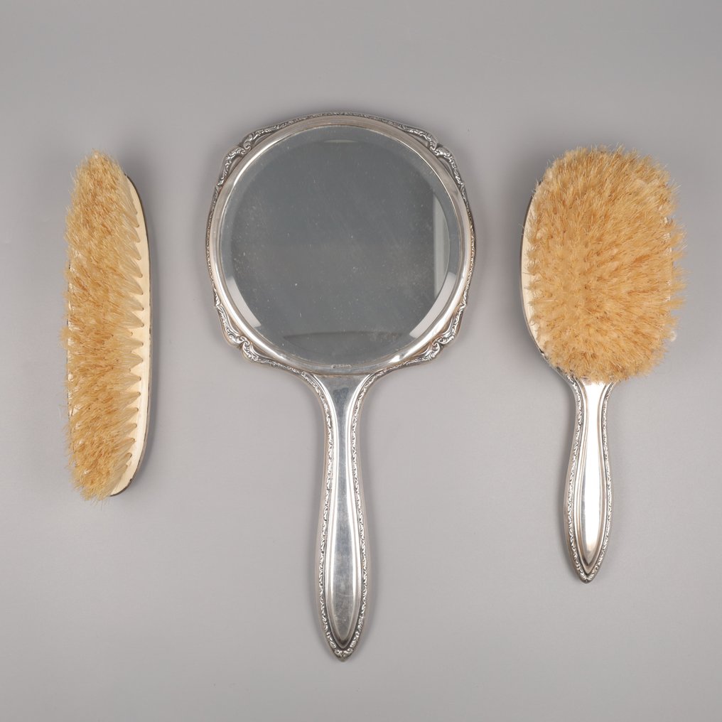 Plaz & Kälber Borstels & - Hand mirror (3) - .800 silver #1.2