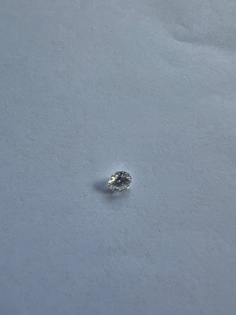 1 pcs 鑽石 - 0.30 ct - 明亮型 - E(近乎完全無色) - VS2 #3.2