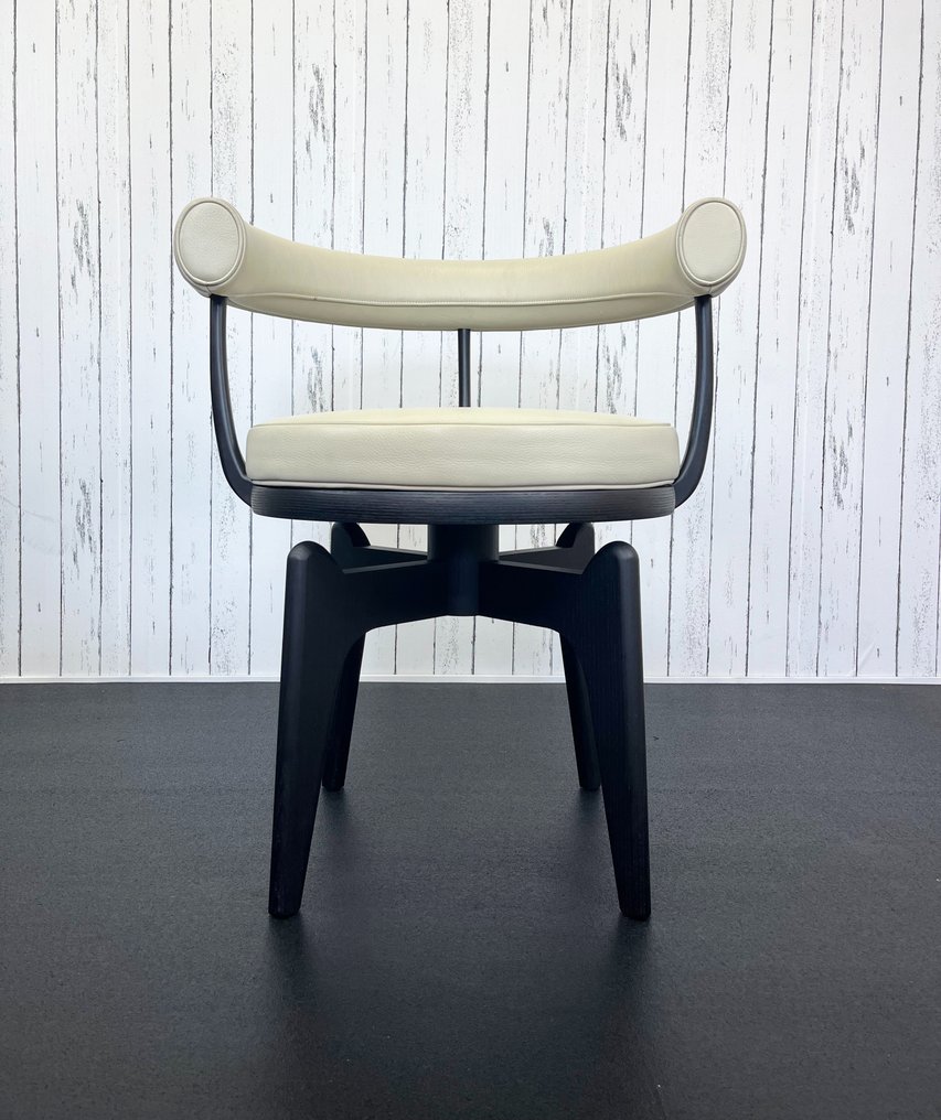 Cassina - Charlotte Perriand - Armstol - LC7 - Læder, Træ #1.1