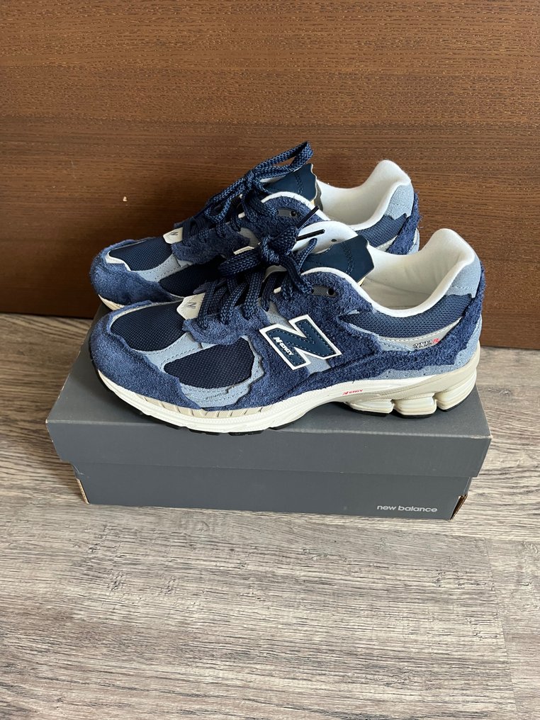 New Balance Sneakers Size Shoes EU 41.5 UK 7 5 US 8 Catawiki