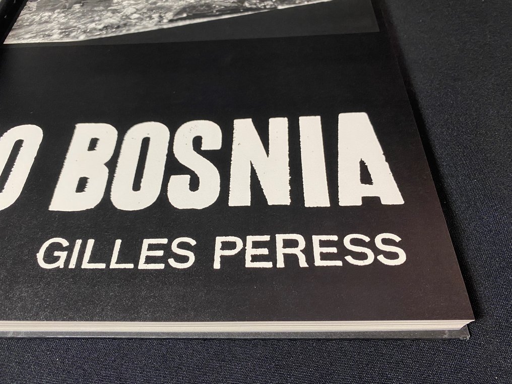 Gilles Peress - Farewell to Bosnia (MINT CONDITION, SHRINK-WRAPPED) - 1994 #4.3