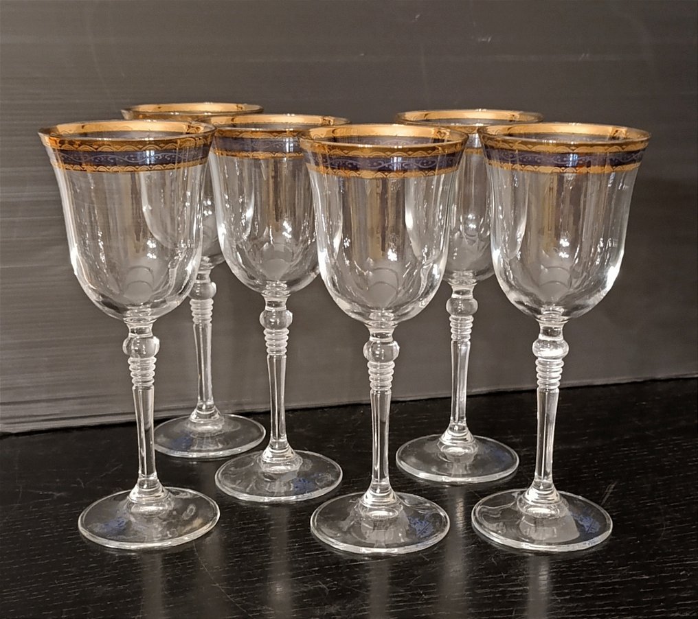 La Reine, Cristallo - Cosmo Versace - Drinking set (6) - Set of six crystal glasses with gold decoration. #1.0