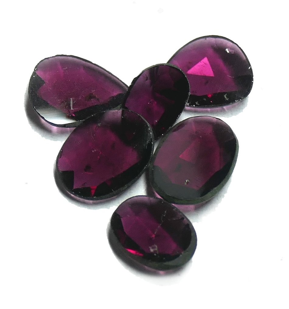 Ingen mindstepris - 6 pcs  Granat  - 11.86 ct - Certificeret gemolograpport - rosenskåret, facetslebet kuppel #3.2