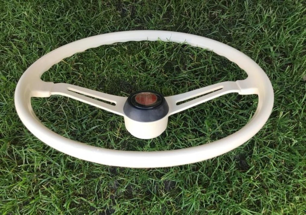 Parte di auto - Fiat - volante restaurato per fiat 500 - 1960-1970 #3.1