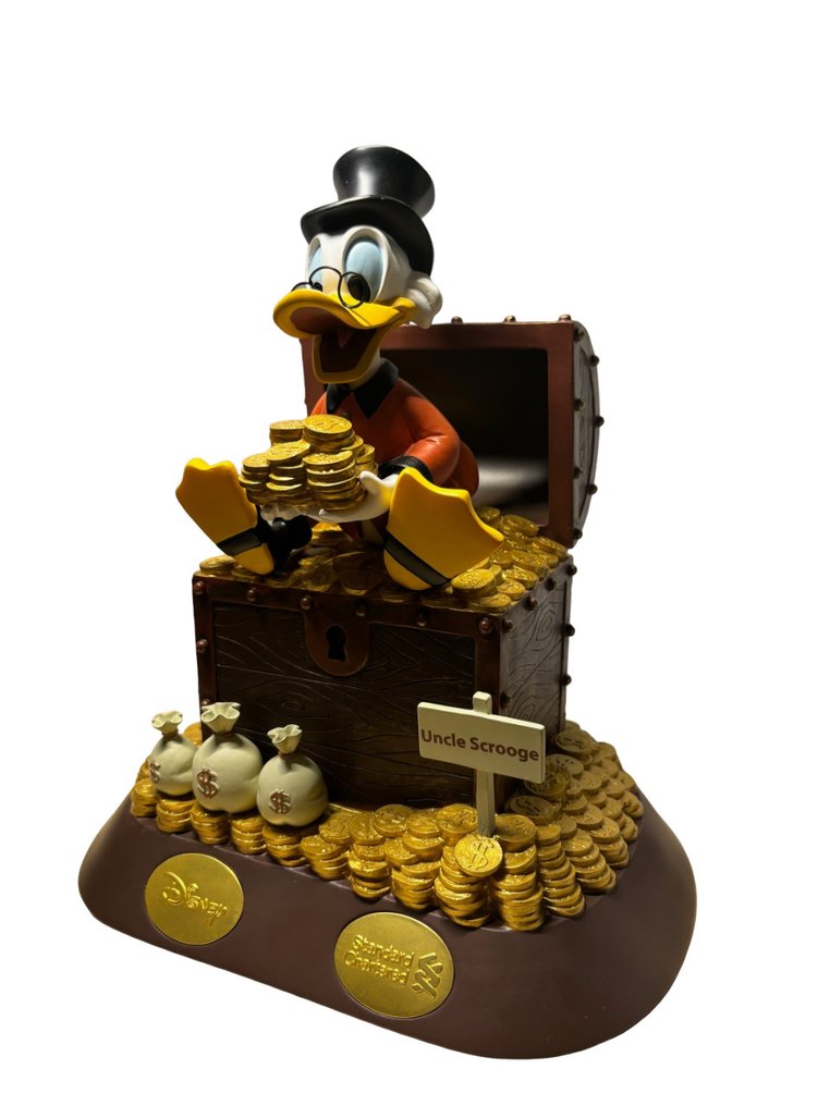 Uncle Scrooge - 1 Figurine - Standard Chartered Bank Hong Kong 打銀行(香港)有限公司 - 2018 #1.1