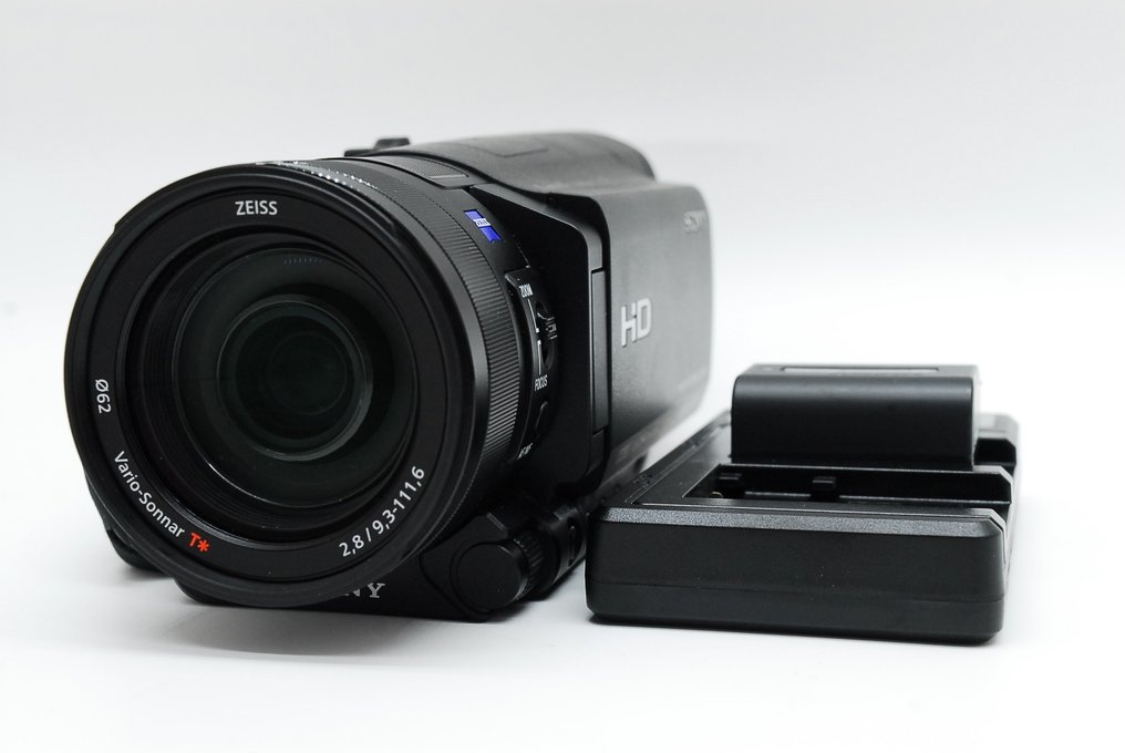 Sony HDR-CX900 Digital video camera #1.1