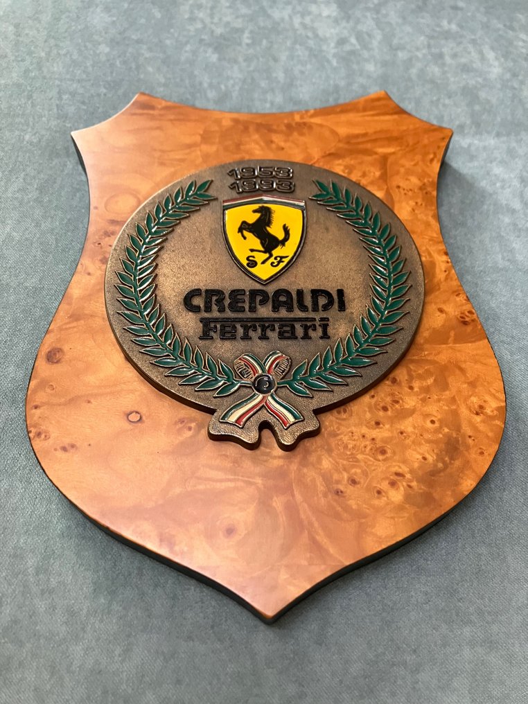 Emblem - Ferrari - Crest celebrativo dei 40 anni di attività della concessionaria Ferrari Crepaldi, Milano - 1993 #1.2