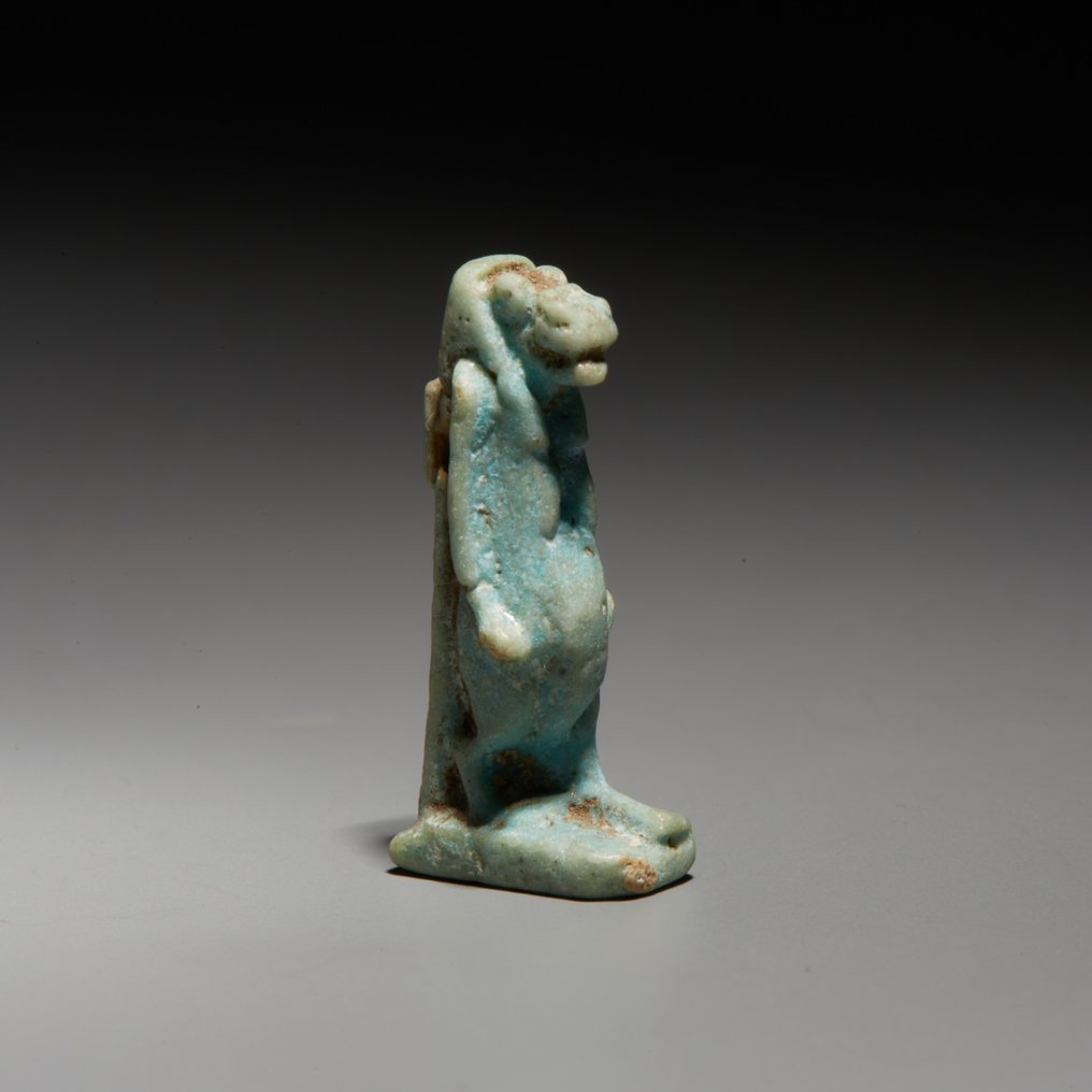 Egiptul Antic FaianÈ›Äƒ Amuleta zeiței Toeris. Perioada târzie, 664 - 332 î.Hr. 2,4 cm inaltime. #1.1