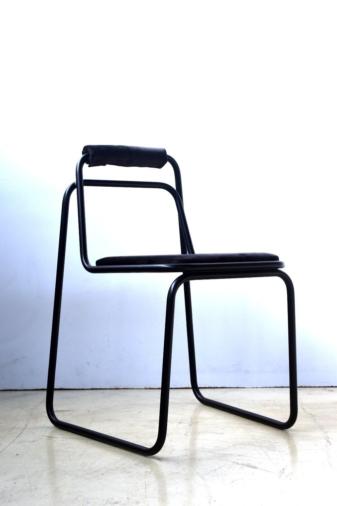 Equilibri-furniture - Giancarlo Cutello - Chair - glitches - Iron #1.1